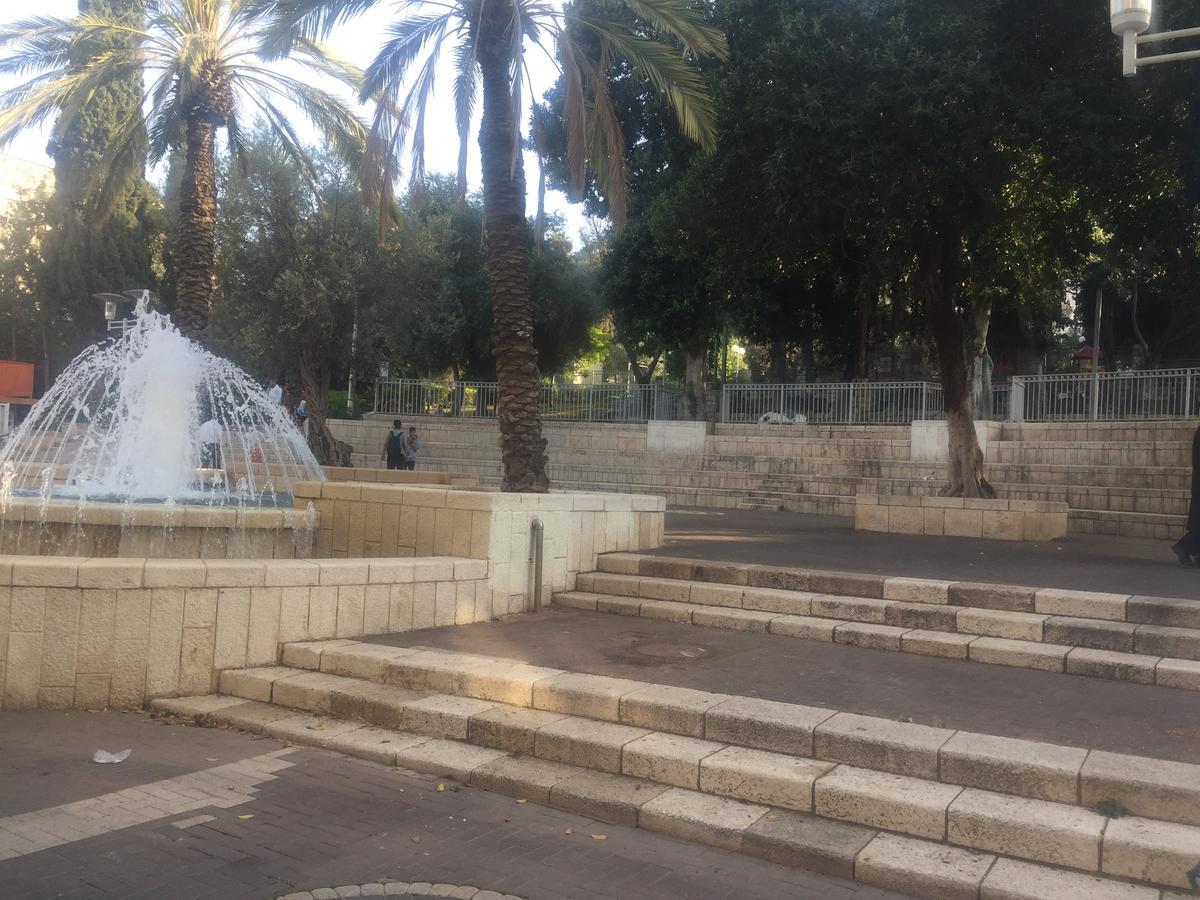 Space Place Haifa Eksteriør billede