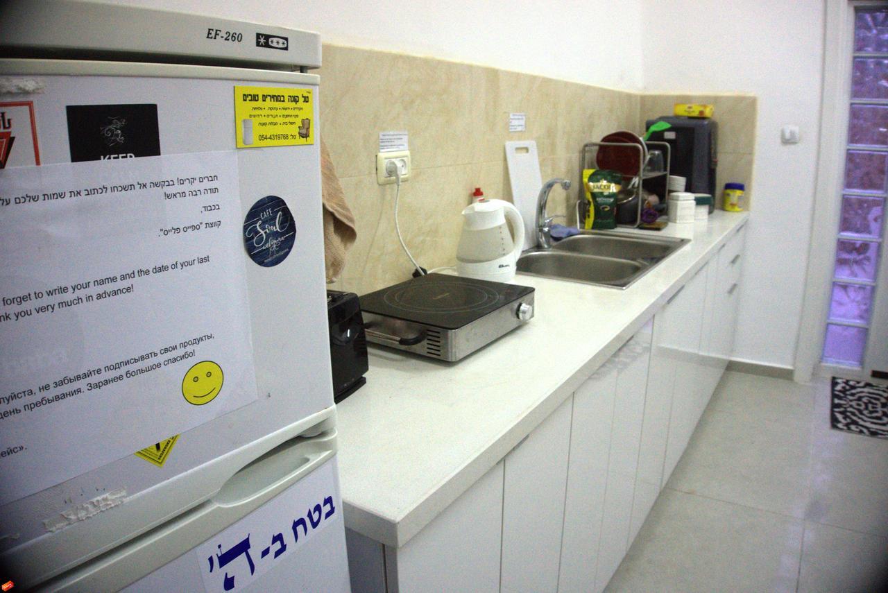 Space Place Haifa Eksteriør billede